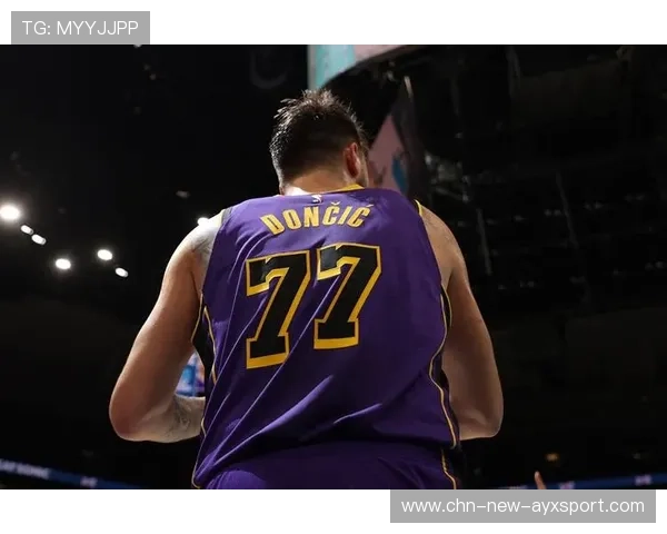 东契奇独挑攻防中枢，数据里程碑见证湖人新纪元